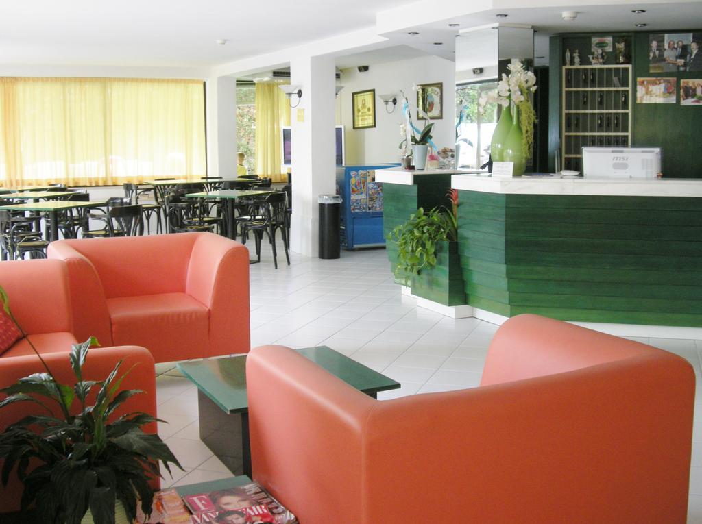 Hotel Costaverde เชเซนาติโก ภายนอก รูปภาพ