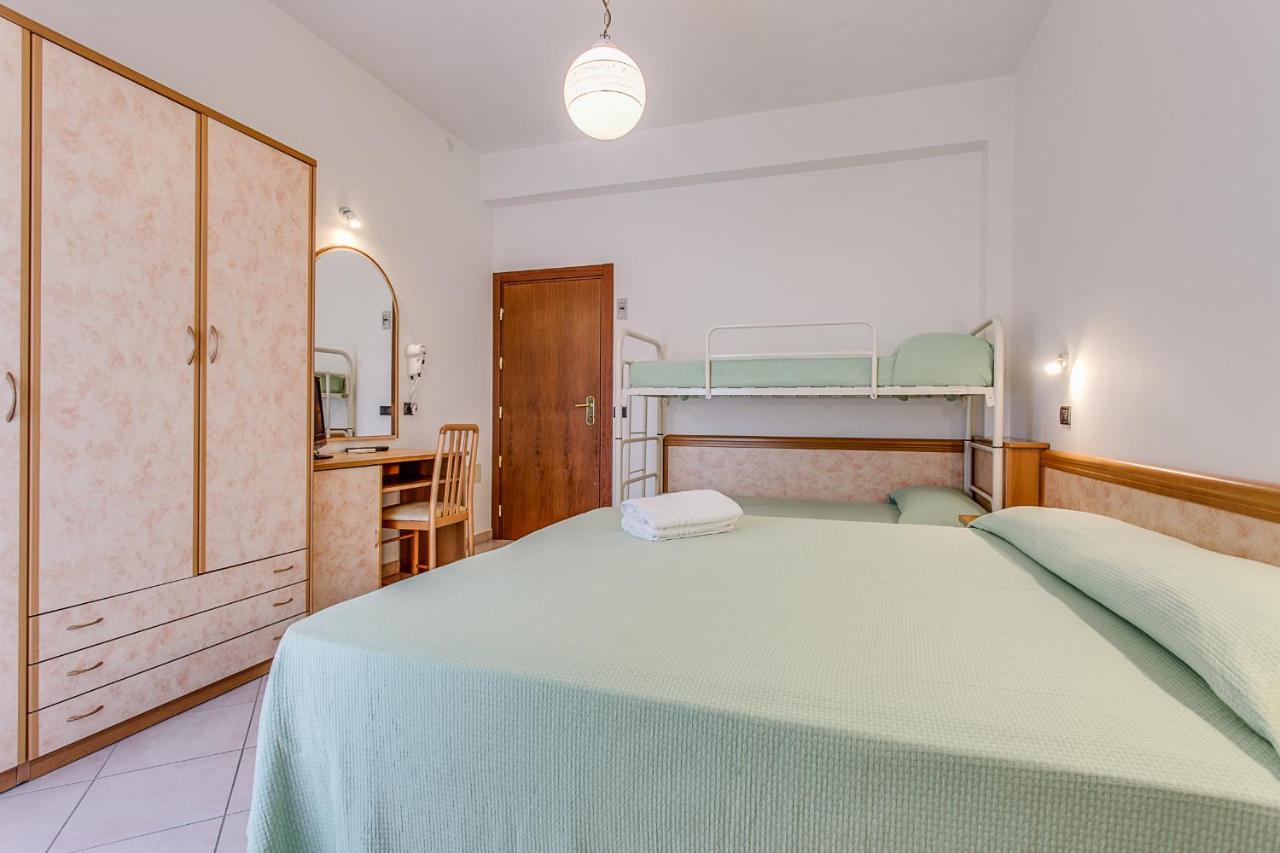 Hotel Costaverde เชเซนาติโก ภายนอก รูปภาพ